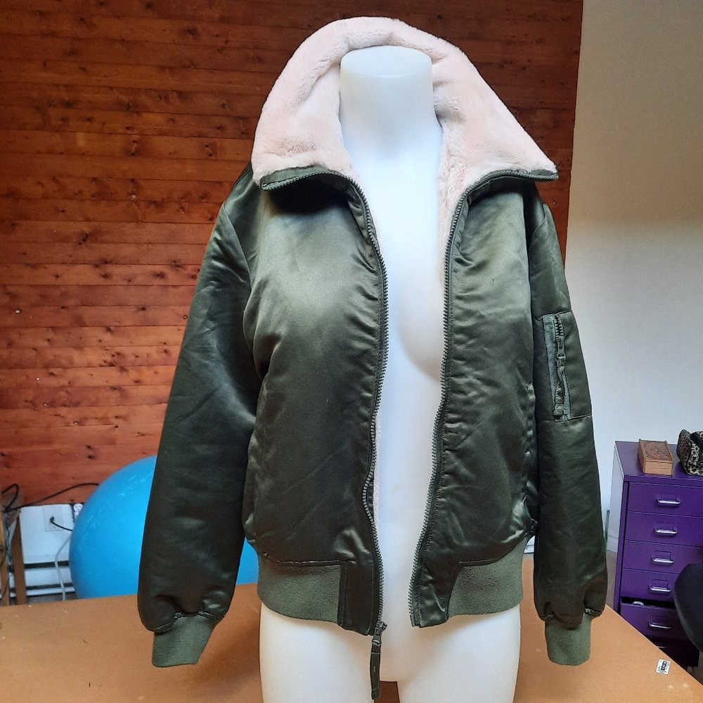 GAP kaki green bomber jacket